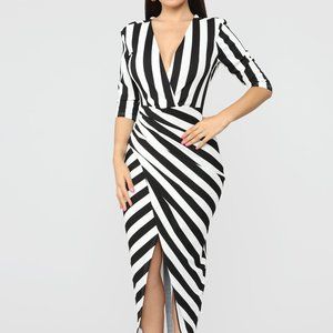 FASHION NOVA Keep Holding On Stripe Midi Dress